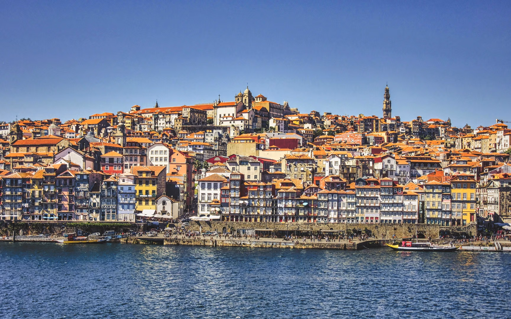 Portugal VAT Refund 2026: 23% Back on €50+